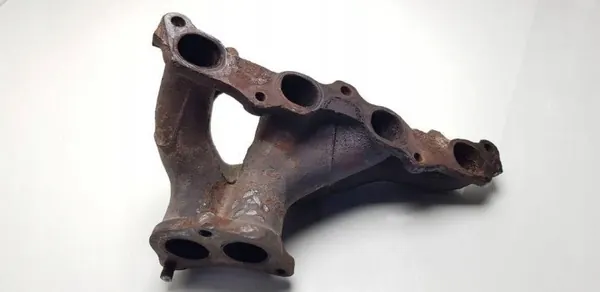 VW Pakoputken Keräin OEM 032253033H Polo 1.6L Diesel image 2