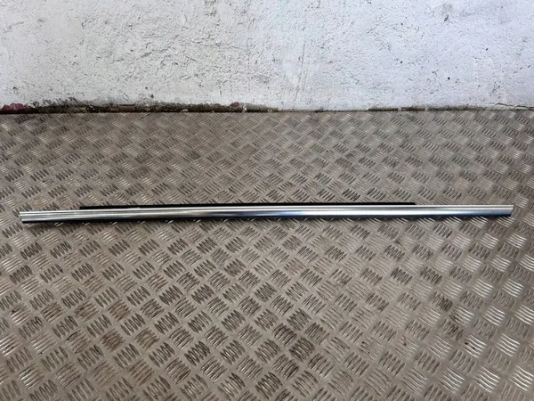 Junta ventana puerta trasera OEM 4H4853764C Audi A8 image 2