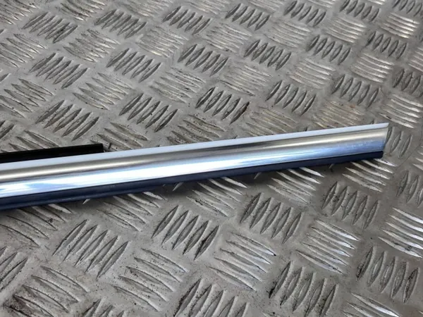 Junta ventana puerta trasera OEM 4H4853764C Audi A8 image 5