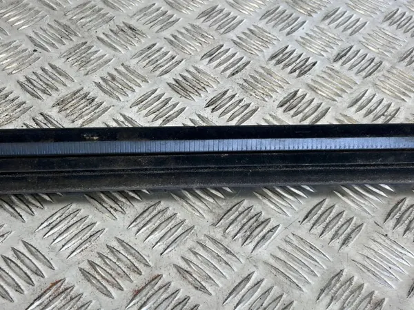 Junta ventana puerta trasera OEM 4H4853764C Audi A8 image 7