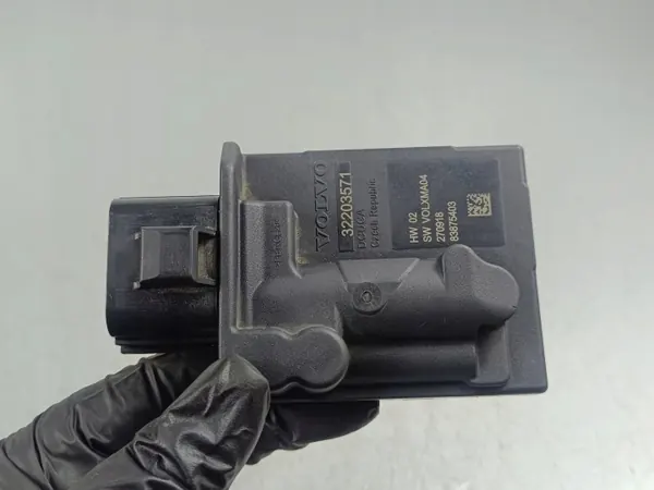 Volvo XC90 2020 Kraftstoffpumpenmodul OEM 32203571 image 2
