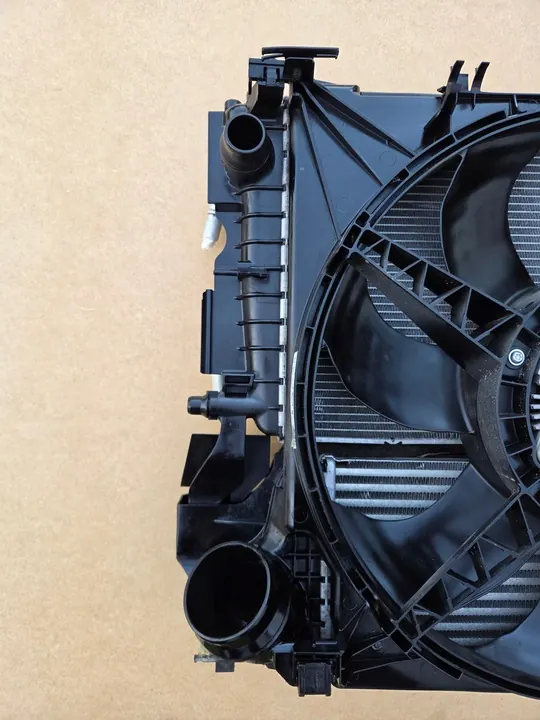 Conjunto de Radiadores de Refrigeración BMW 1 F40 M135i 2 F44 M235i X2 F39 M35iX image 2