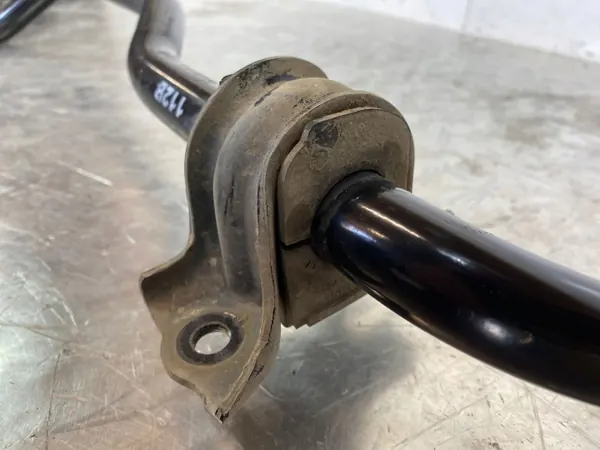 Mitsubishi Outlander achterstabilisator OEM FOB46884 image 5