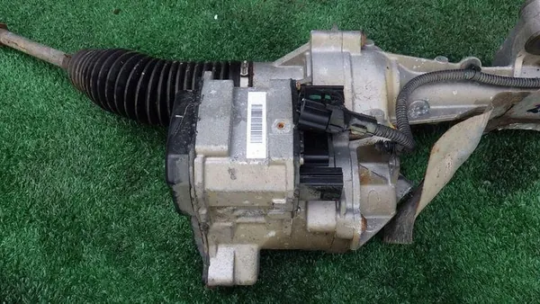 Caixa de direção Volvo V40 II 32221496 image 5