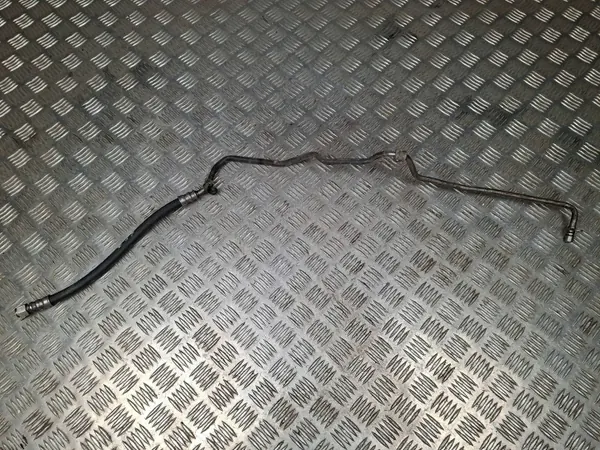 Mercedes-Benz Oliekoelerleiding OEM A6421800131 image 2