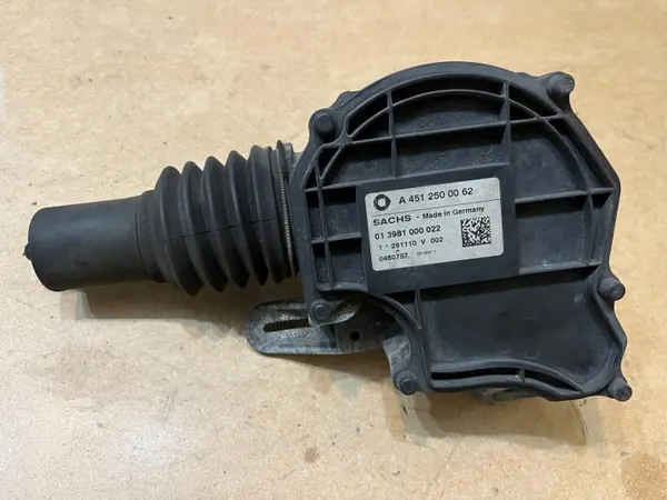 Roulement d'embrayage SMART W451 OEM 4512500062 image 4