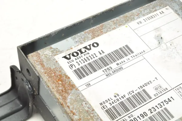 Volvo Radioantennförstärkare OEM 31360322 image 5