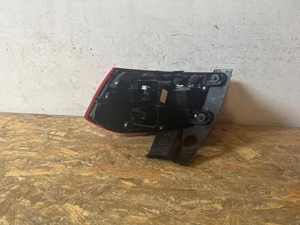 Lámpara Trasera VW Volkswagen Passat B8 image 2