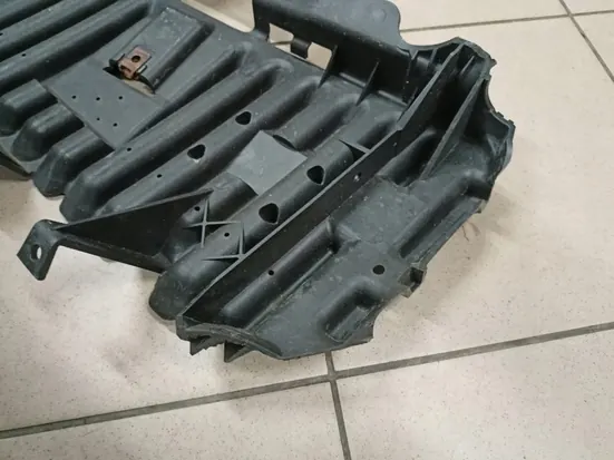 Reforço dianteiro esquerdo Jeep Wrangler JK OEM 55078134AF image 3