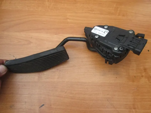 Gaspedal-Positionssensor Opel Vectra B image 5