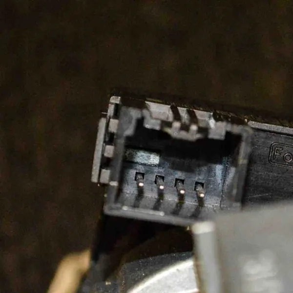 Interruptor de ignição FORD 1.0L gasolina 2016 image 4