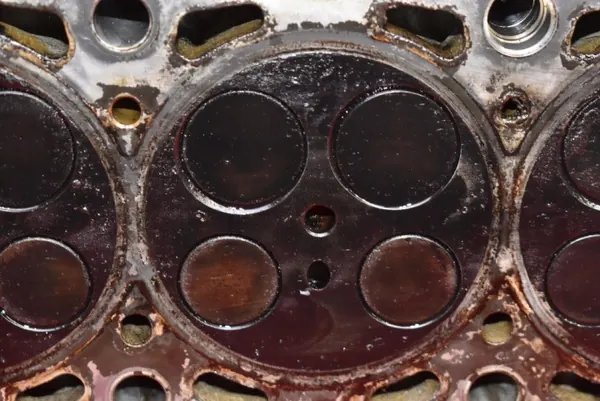 Cabeça do Motor OEM 9641752610 para Ford S-Max MK1 2.0 TDCI image 9