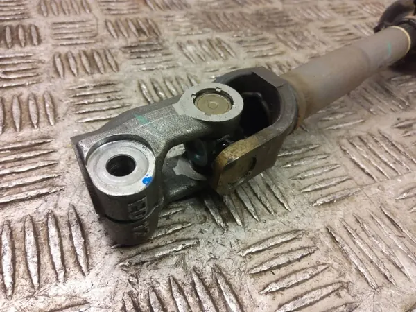 Joint de colonne de direction Ford Ecosport 2017 OEM SKE37448 image 5