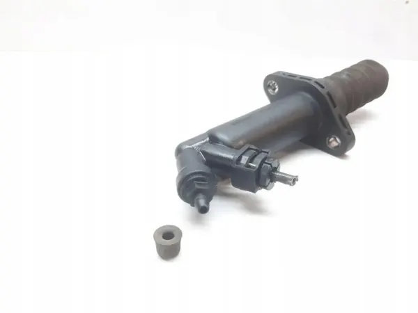 Kytkyn sylinteri OEM 6854659 BMW 2 Active Tourerille image 3