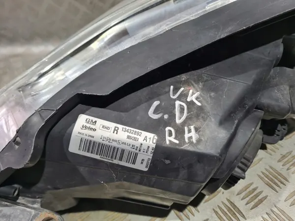 Faro derecho OEM 13432892 para Opel Corsa D Lift image 6