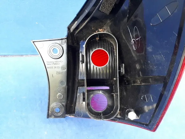 LÁMPARA TRASERA IZQUIERDA NISSAN QASHQAI 07-10 image 6