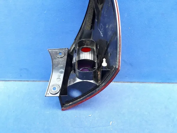 LÁMPARA TRASERA IZQUIERDA NISSAN QASHQAI 07-10 image 7