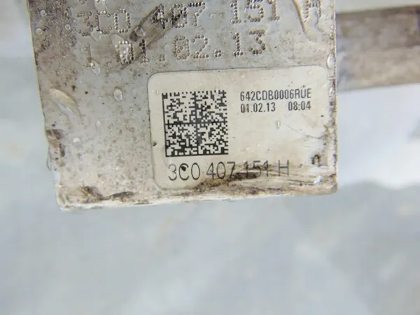 Braccio di controllo anteriore sinistro Audi Q3 8U 2.0 TFSI 3C0407151H image 4