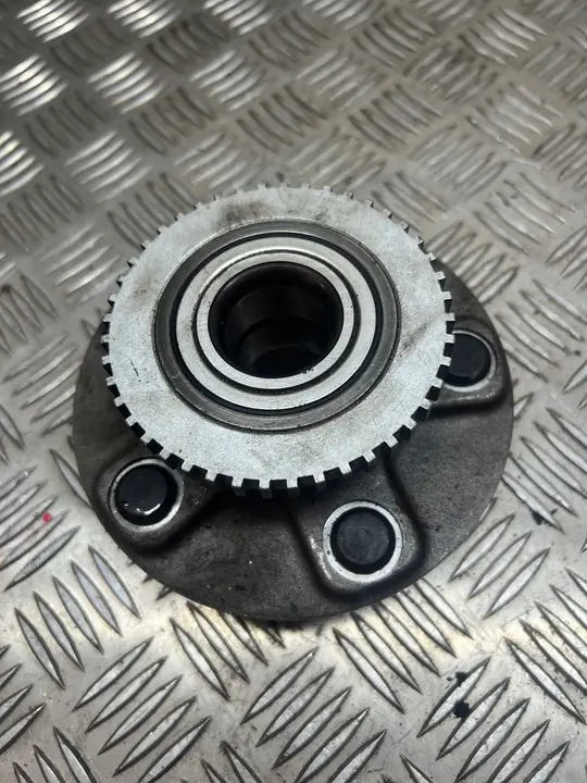 Mozzo Ruota Posteriore Nissan Primera P12 02-07 OEM 36-01086P image 2