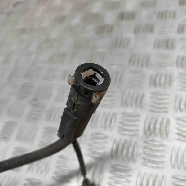 Manguera AdBlue OEM 8W0131561A para Audi A4 B9 image 6
