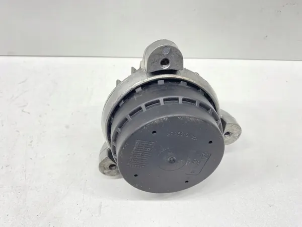 Soporte de motor derecho BMW F07 GT F10 F11 image 4