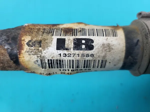 OPEL ASTRA IV J 1.4 T TURBO Höger Halvaxel Stöd image 4