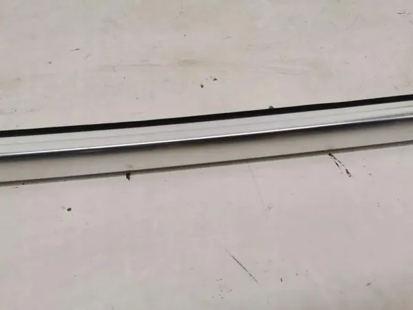 Barras de techo Mercedes OEM A2058900693 - Usado image 4