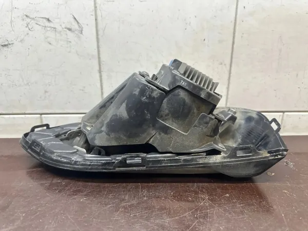 Farol de neblina dianteiro Honda Jazz 71158T5AJ6 image 4