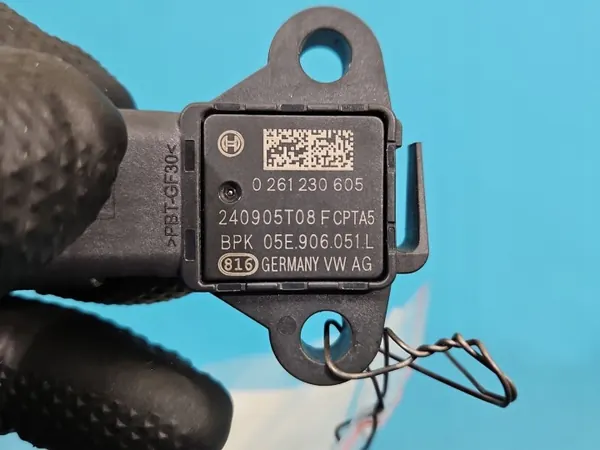 Sensor de pressão de ar OEM 0261230605 Skoda Octavia IV image 6