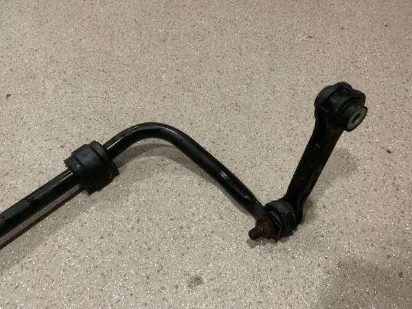 Barra estabilizadora trasera OEM 6861457 para BMW Serie 7 image 5
