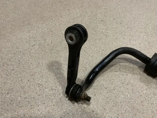 Barra estabilizadora trasera OEM 6861457 para BMW Serie 7 image 7