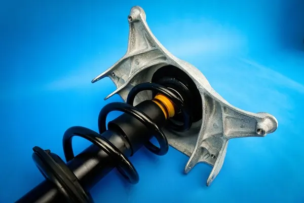 Ammortizzatore anteriore Audi A5 8T 8K0413031BE image 3