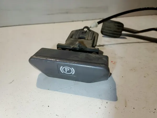 Mercedes Vito handbromsspak OEM 145B - Begagnad image 3