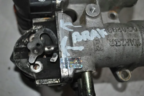 Válvula EGR Mercedes W220 W163 4.0 CDI A6281420119 image 2