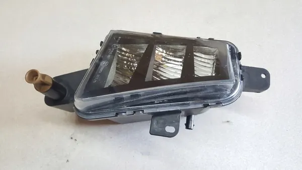 VW GOLF 7 VII GTI GTD Farol Halógeno Direito LED DRL 5G0941700D image 2