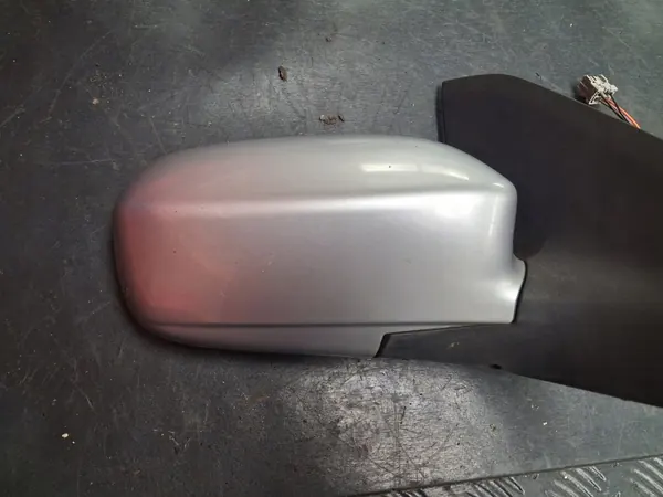 Honda Civic VII Oikea Peili 5 Pin OEM NH632M image 3