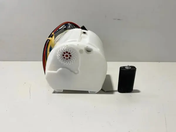 Bomba de inyección BMW 5 G30 G31 G38 OEM 9468602 image 4