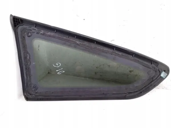 Käytetty oikea takalasi OEM JX7BN297B00C Ford Focus III image 3