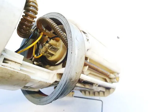 Brandstofpomp OEM 220212001001 voor Volkswagen Bora 1.9L image 3