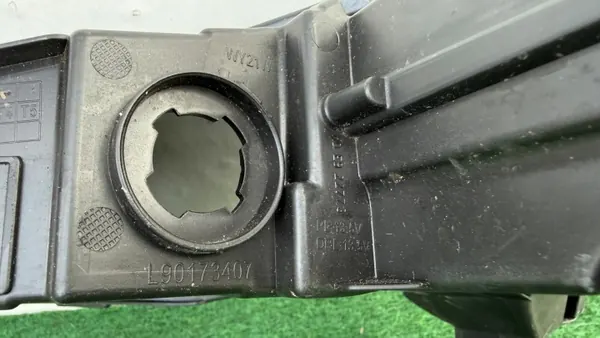 Nissan Juke II rechter Scheinwerfer OEM L90173407 KA30/7 image 4