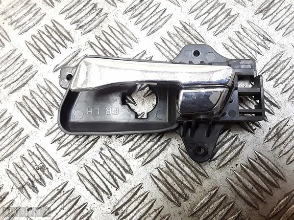 Hyundai I-30 Ovi Kahva 2008 82613fd000 image 2