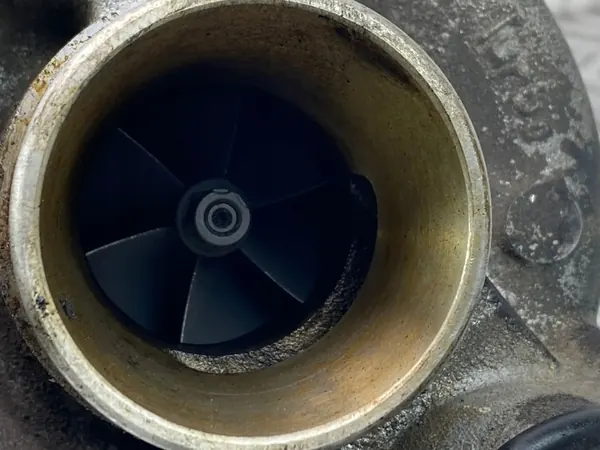 Turbo para Mercedes-Benz E W212 180 A2710903280 image 4