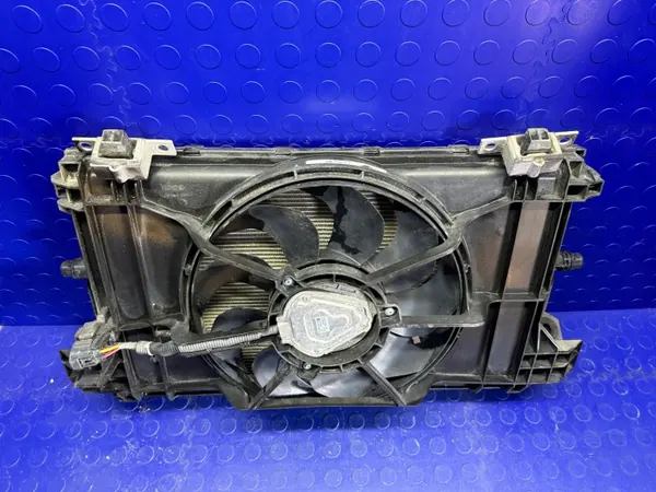 Tesla Model 3 Luchtgeleider Ventilator Radiator Set OEM 1559787-00-A image 4