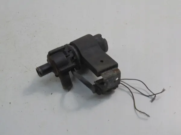 Mercedes vattenpump OEM 1248302214 för E W124 image 3