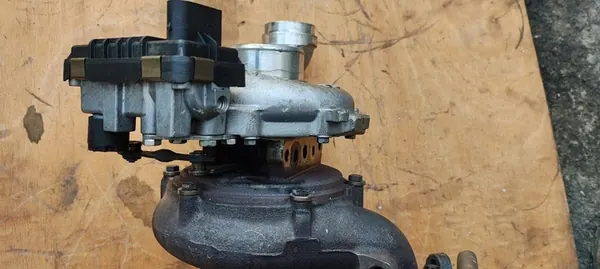 TURBINA Mercedes 1.8 2.0 CGI C E GLC SLC W205 W212 X204 image 2