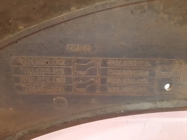 Protège-pas de roue cabine MAN TGL OEM 81615100564 image 10