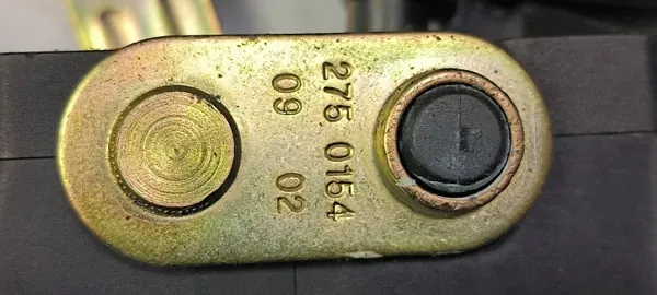 FORD OEM Vaihteenvalitsimen Kehys & Pussi - Käytetty image 4