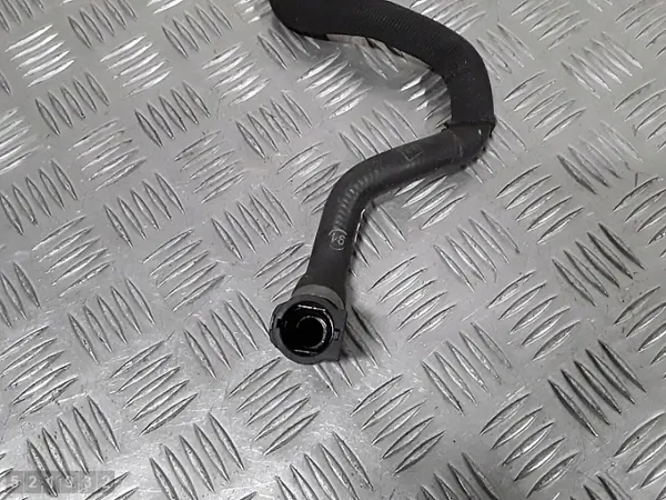 BMW 2 Serie F46 Turbo Slang OEM 8658489 - Gebruikt image 4