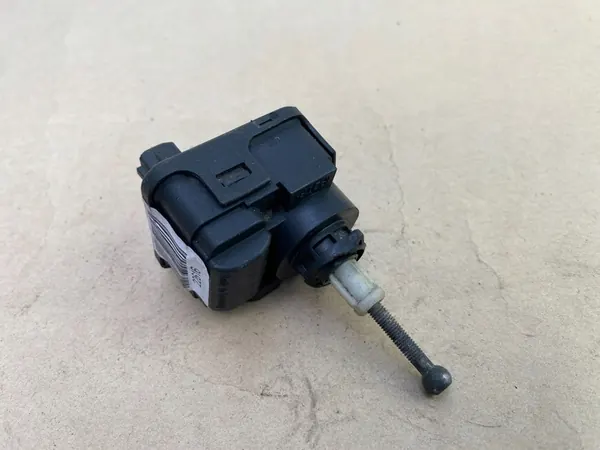 Scheinwerferverstellmotor Audi 80 90 VW Golf Transporter Passat 1H0941295E image 2