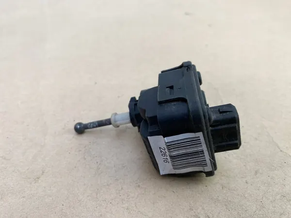 Scheinwerferverstellmotor Audi 80 90 VW Golf Transporter Passat 1H0941295E image 6